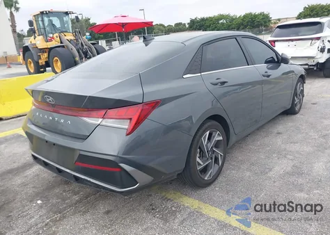 2025 Hyundai Elantra Sel Convenience z USA, uszkodzony, nr VIN KMHLS4DG7SU905817